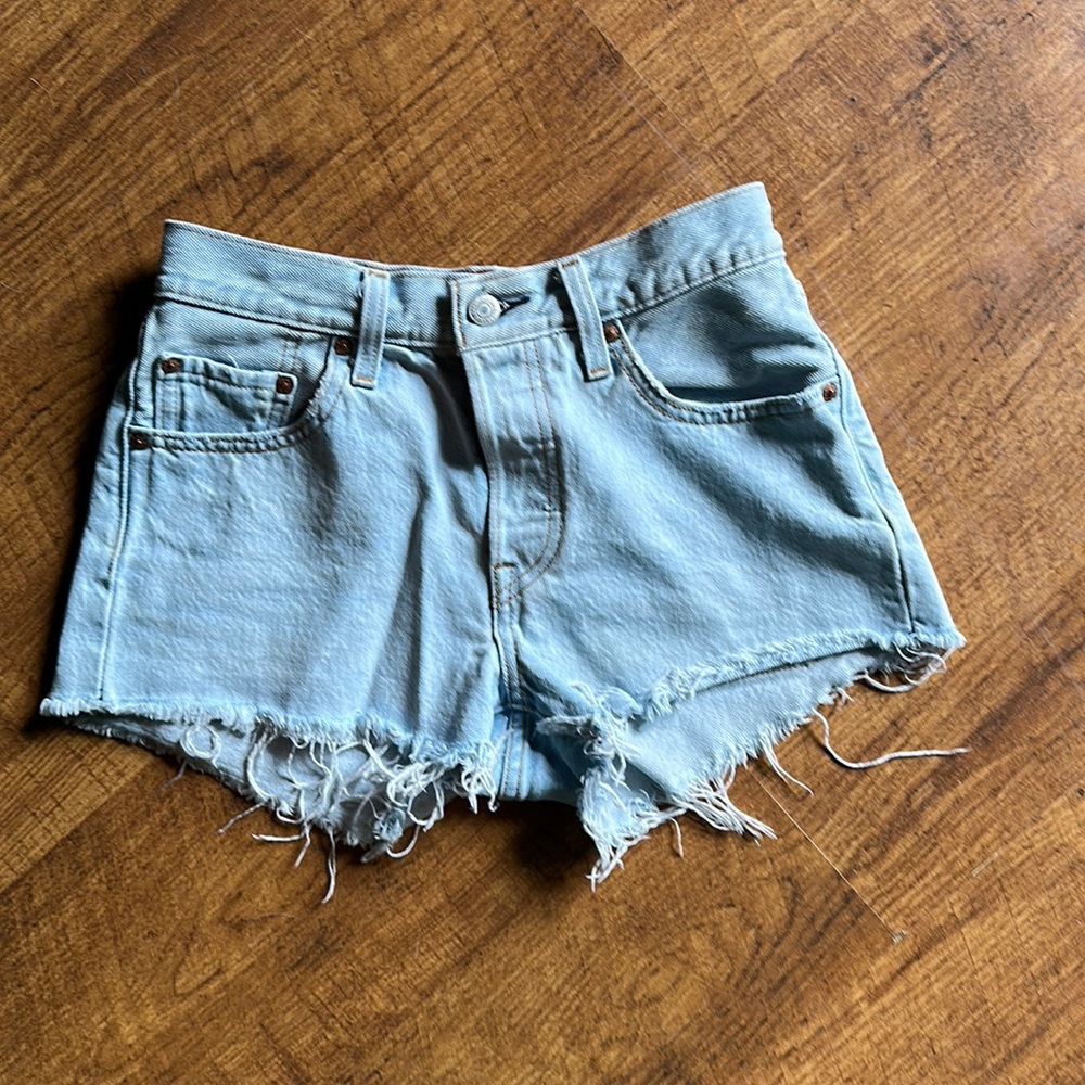 Levi’s 501 shorts